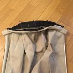 身頃と襟を中表